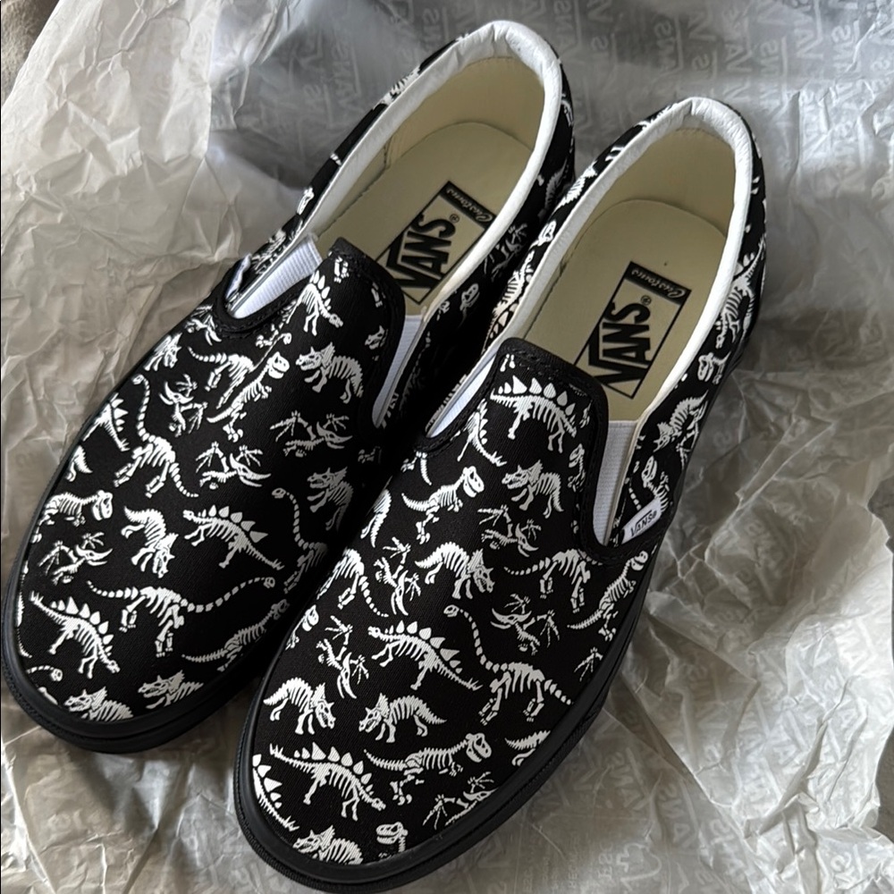 Vans Black and White Skull Pattern Sneakers